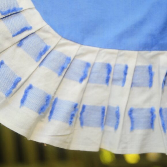 VTG Blue & White Hostess Half Apron Pleated Trim w/ Squares Semi-Circle Shape - Picture 6 of 8